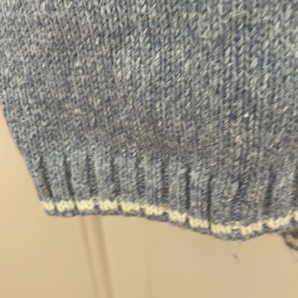 Croft & Borrow Cardigan - Picture 4 of 11